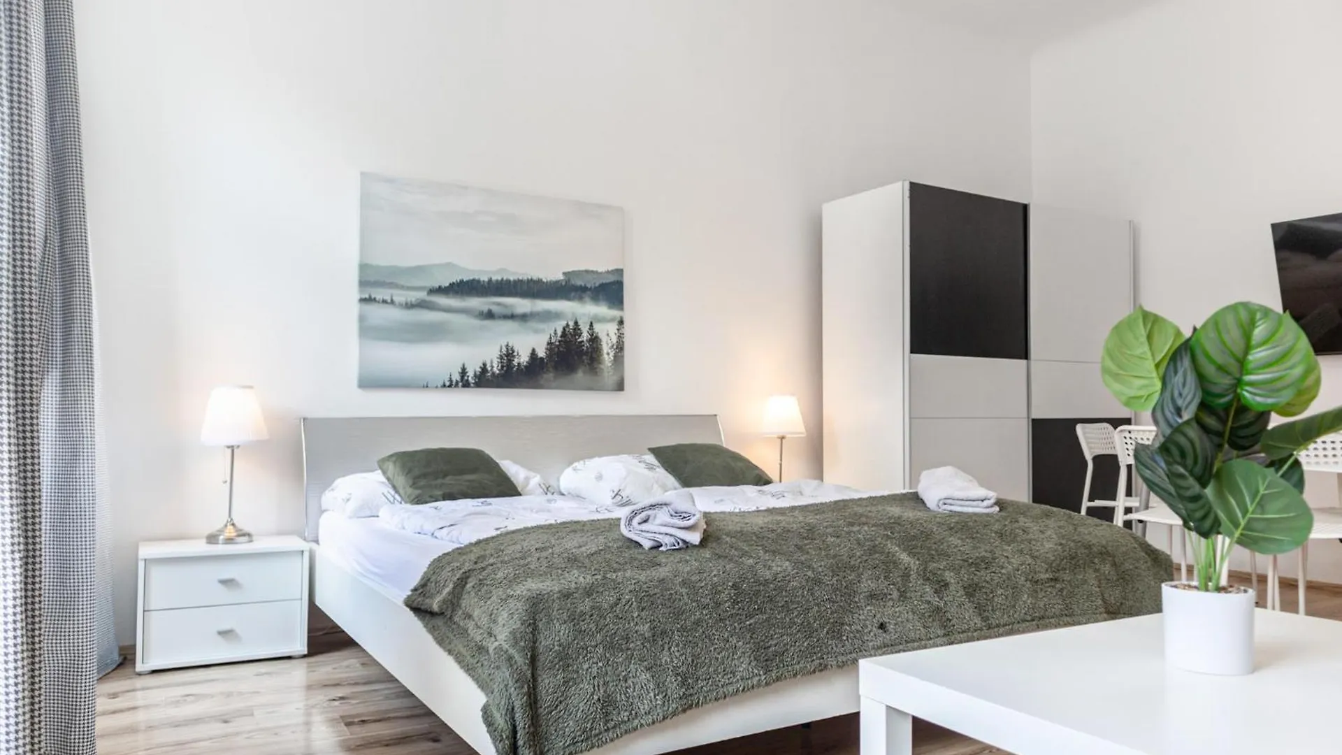 Lovely 2Br Apt With Ideal Location Viena 0*,